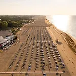 Flat With Terrace Near The Sea Apartment Bibione